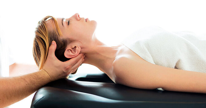 How a Neck Pain Chiropractor in Waukee Relieves Pain Naturally at Core Chiropractic